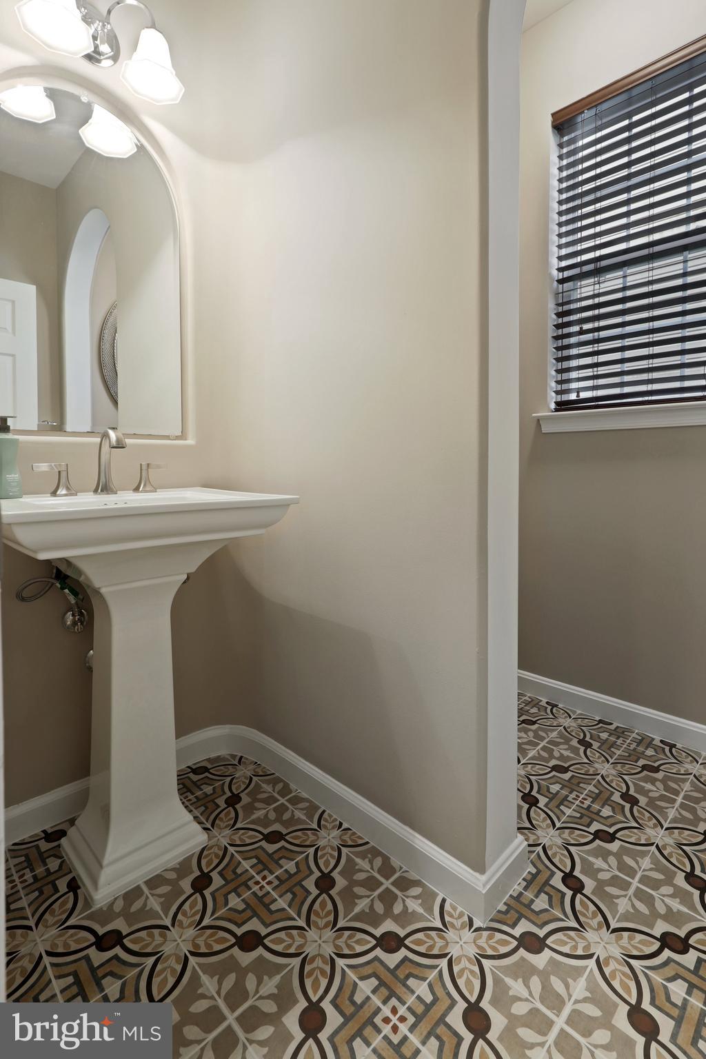 8278 Shimmering Rock Road Gainesville, VA 20155 - Photo 27 of 79