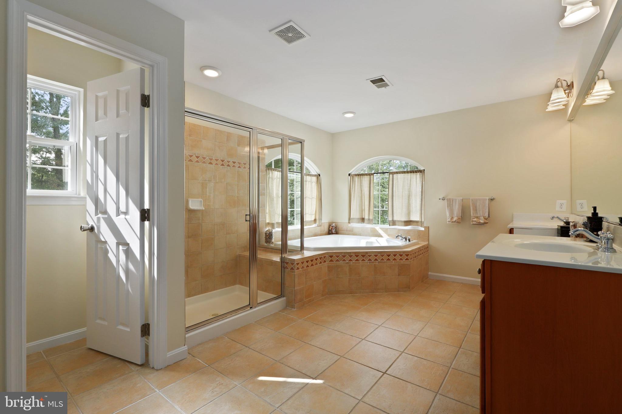 8278 Shimmering Rock Road Gainesville, VA 20155 - Photo 44 of 79