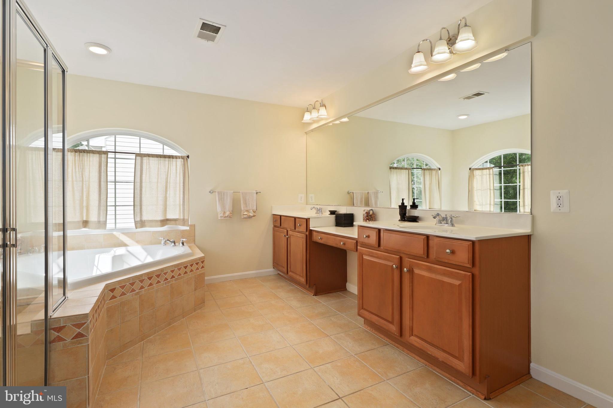 8278 Shimmering Rock Road Gainesville, VA 20155 - Photo 45 of 79
