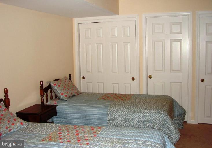 10164 Red Spruce Road Fairfax, VA 22032 - Photo 8 of 30 Bedroom #5
