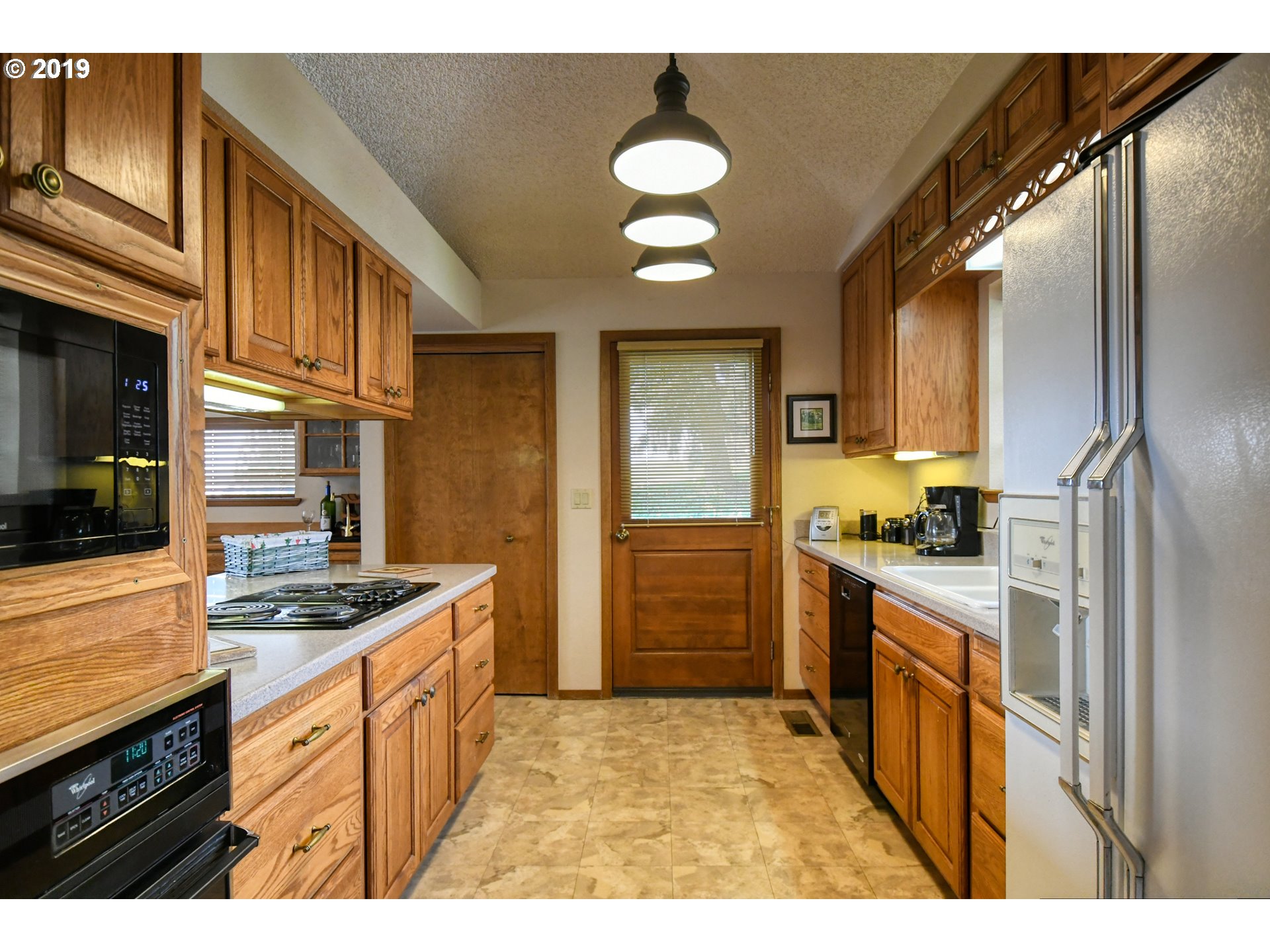 1044 Northwest 12th Street, Unit A Pendleton, OR 97801 - Photo 11 of 31 Gallery Image 11
