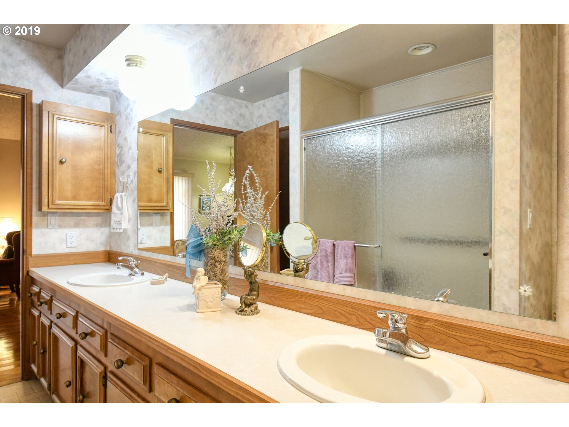 1044 Northwest 12th Street, Unit A Pendleton, OR 97801 - Photo 13 of 31 Gallery Image 13