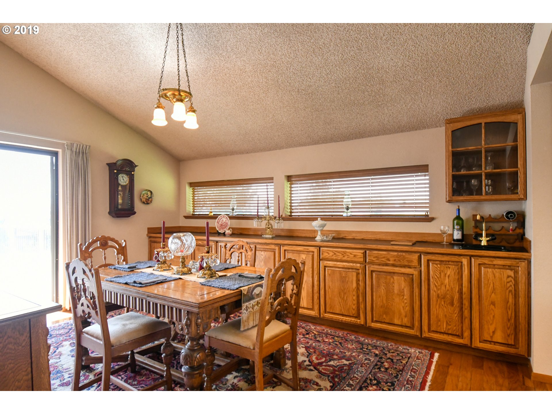 1044 Northwest 12th Street, Unit A Pendleton, OR 97801 - Photo 9 of 31 Gallery Image 9