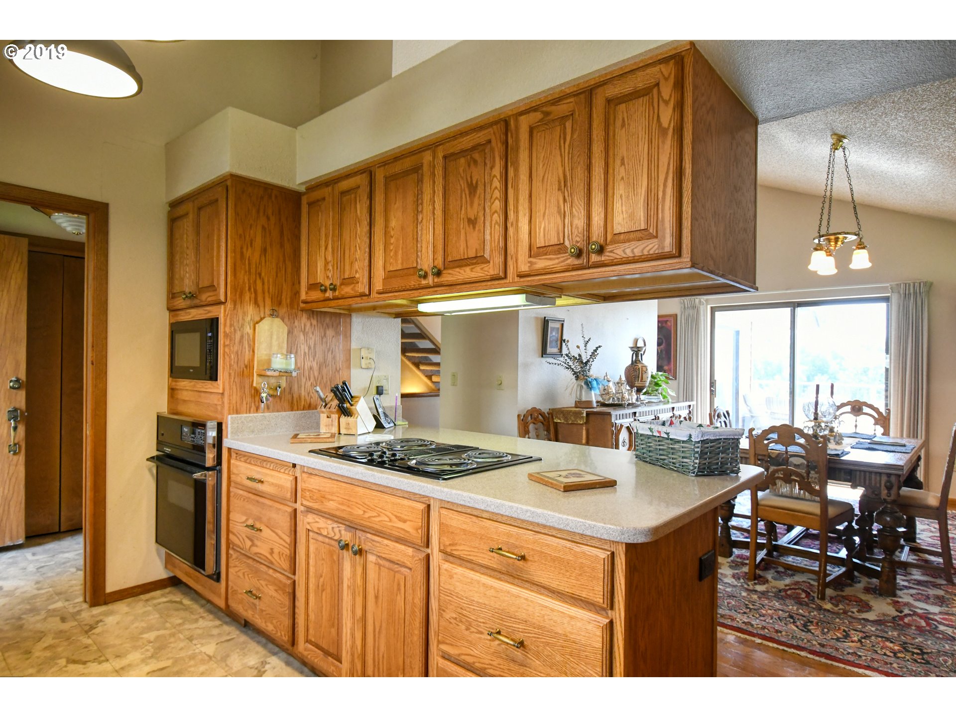 1044 Northwest 12th Street, Unit A Pendleton, OR 97801 - Photo 10 of 31 Gallery Image 10