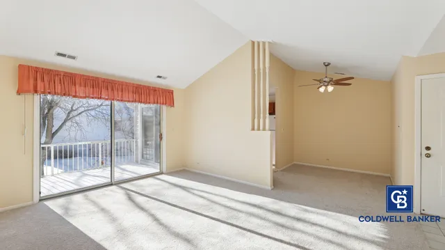 $260,000 | -n155 Windermere Road, Unit 1005, Winfield, IL 60190