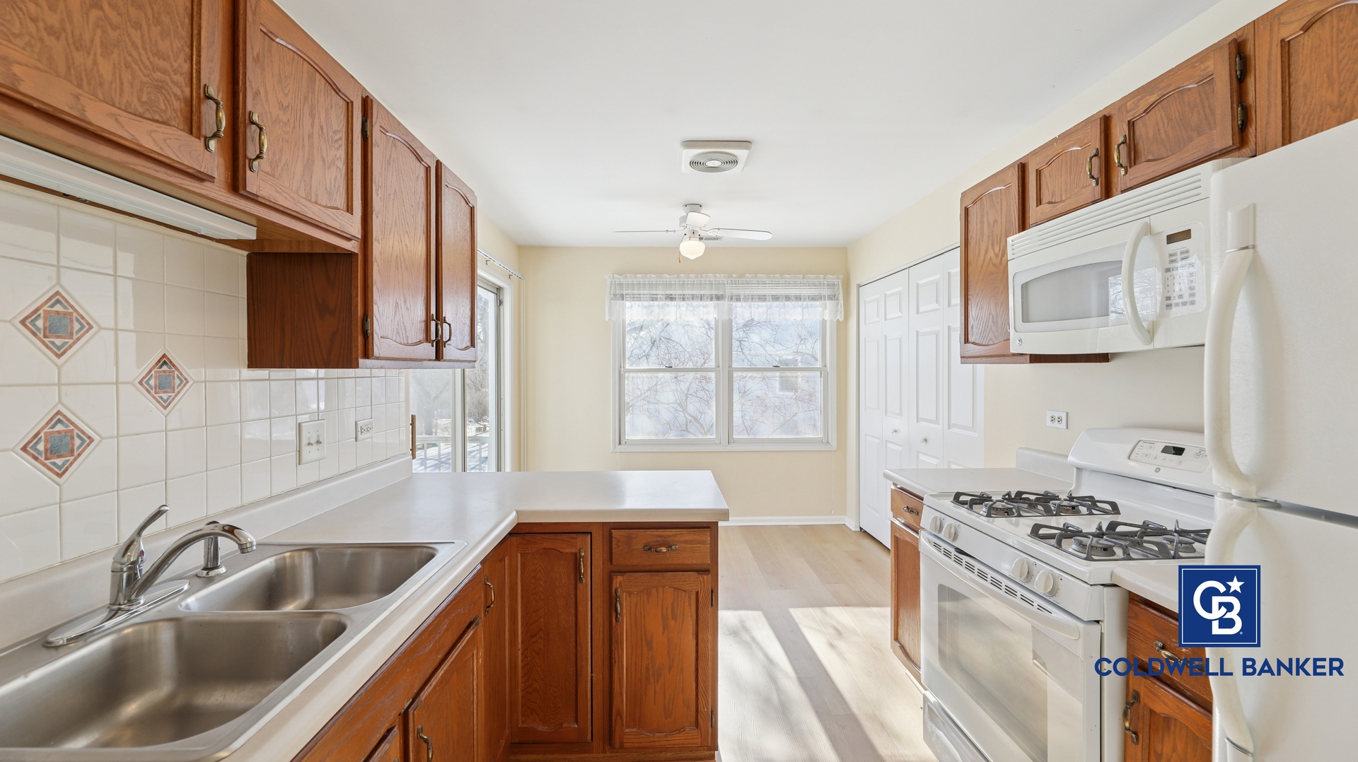 -n155 Windermere Road, Unit 1005 Winfield, IL 60190 - Photo 8 of 20