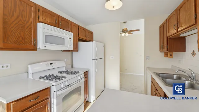 $260,000 | -n155 Windermere Road, Unit 1005, Winfield, IL 60190