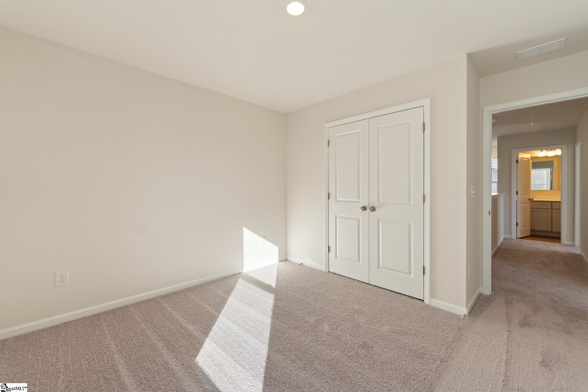 12065 Lansbury Drive Inman, SC 29349 - Photo 18 of 28