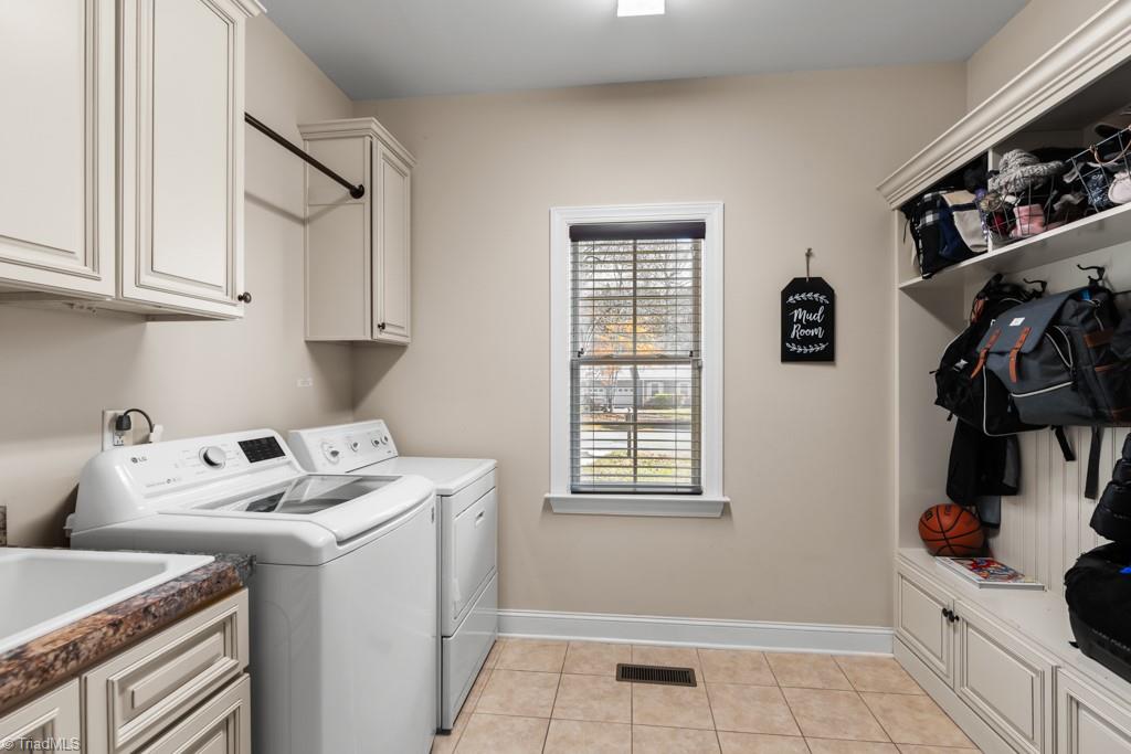 5513 Salem View Road Pfafftown, NC 27040 - Photo 26 of 50