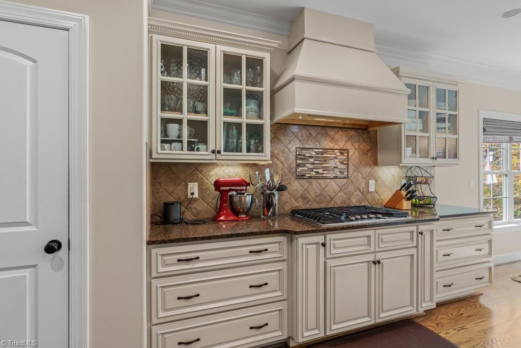 5513 Salem View Road Pfafftown, NC 27040 - Photo 7 of 50