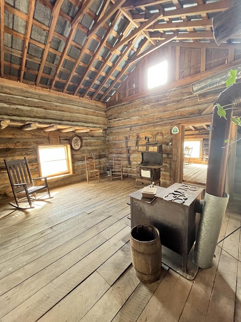 Tbd Long Mountain Road Southwest Willis, VA 24380 - Photo 4 of 16 a room with furniture
