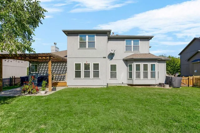 $535,000 | 10609 Northeast 102nd Terrace, Kansas City, MO 64157