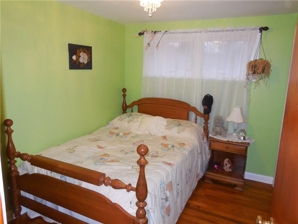 551 Allendale Road Rochester, PA 15074 - Photo 19 of 22 2nd bedroom also has large closet.