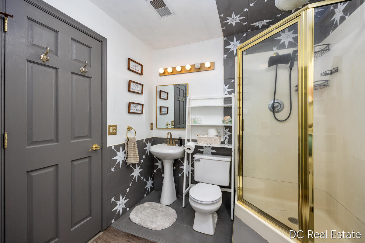 15721 West Almy Road Howard City, MI 49329 - Photo 23 of 35 15721-W-Almy_025
