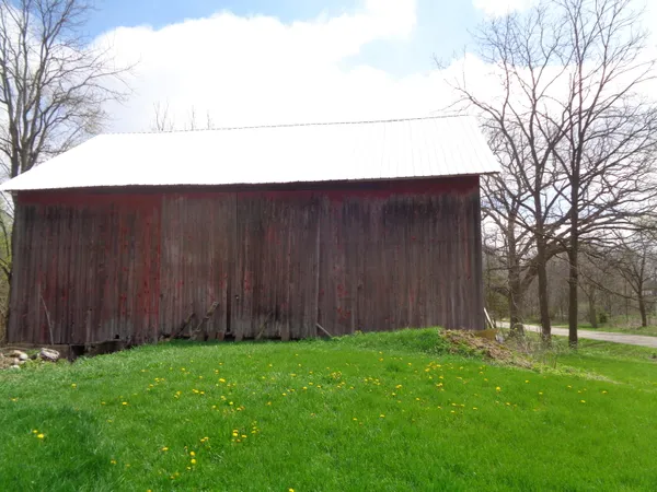 $239,000 | 6020 Skuse Road, Osseo, MI 49266