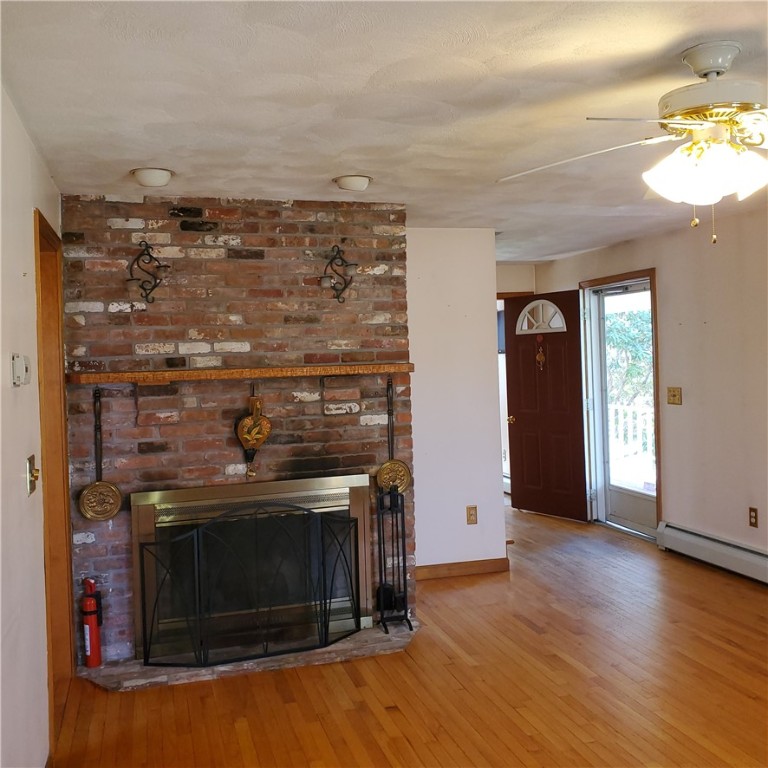 780 Danielson Pike Scituate, RI 02857 - Photo 16 of 47