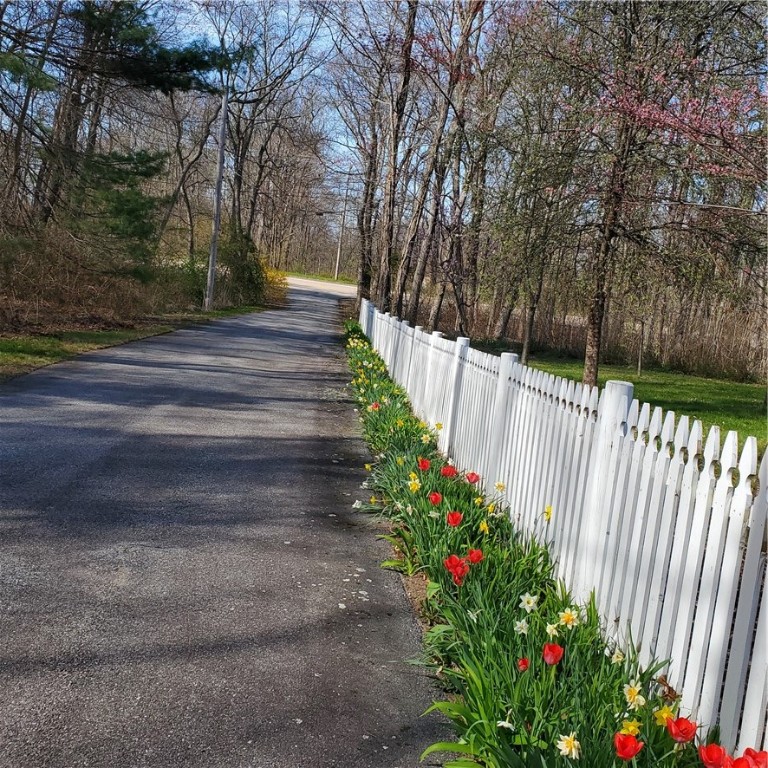 780 Danielson Pike Scituate, RI 02857 - Photo 3 of 47