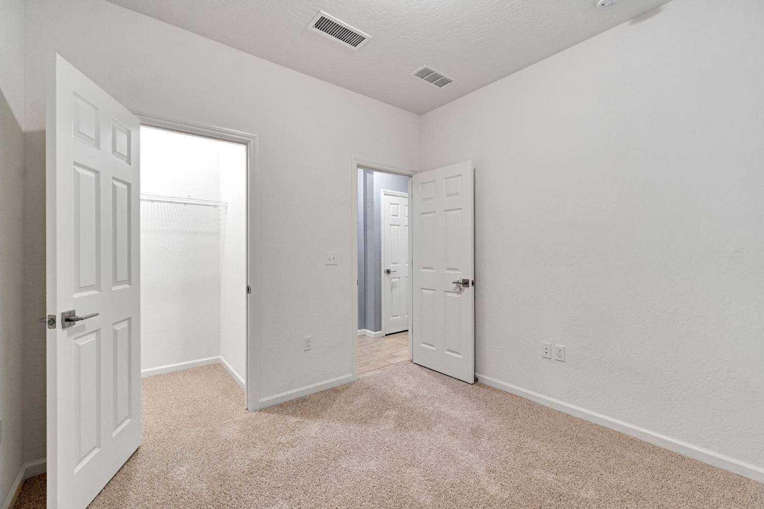 141 Reunion Way South Madera, CA 93636 - Photo 18 of 25