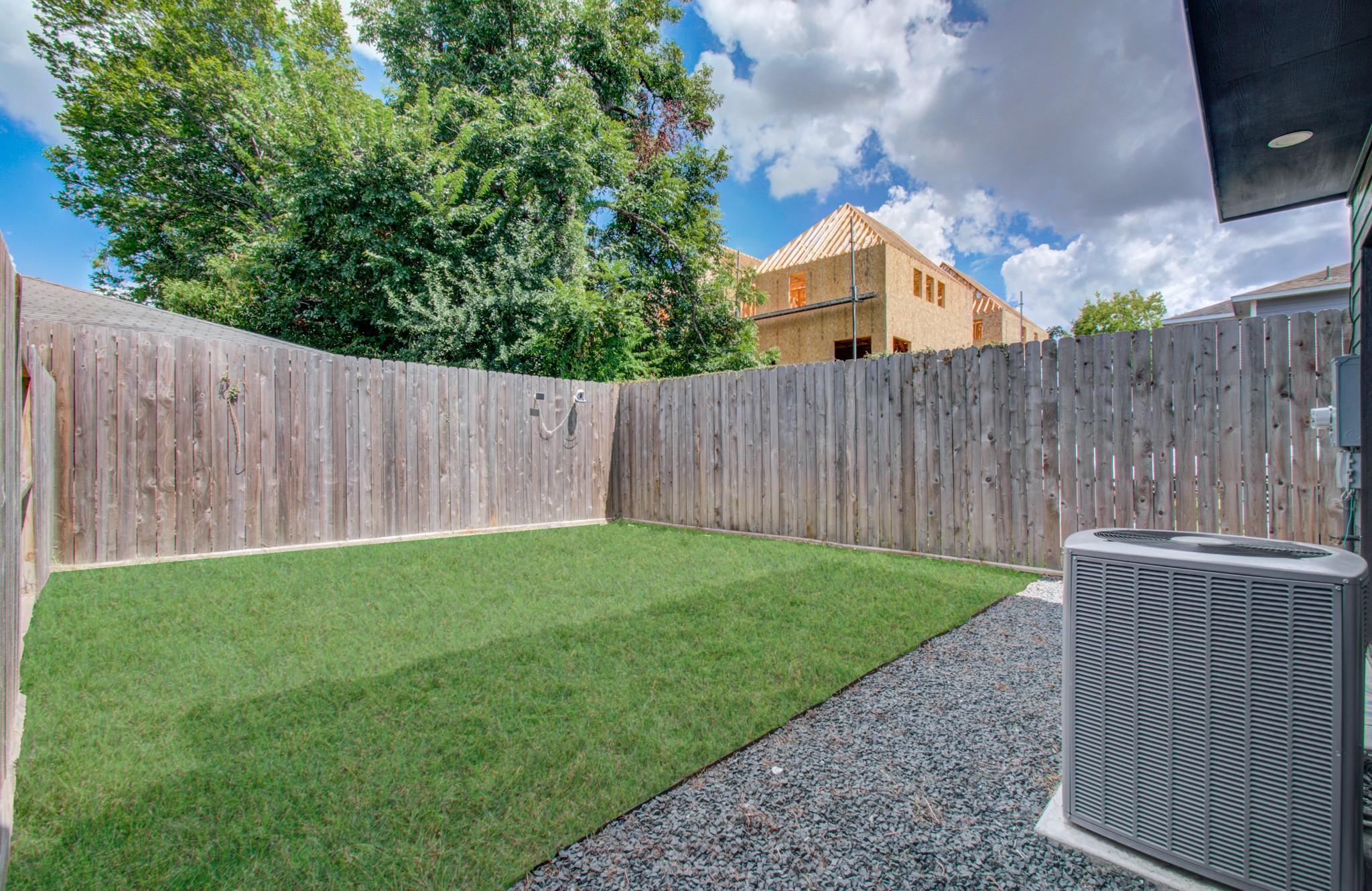 3107 Webster Street, Unit B Houston, TX 77004 - Photo 39 of 39 Backyard