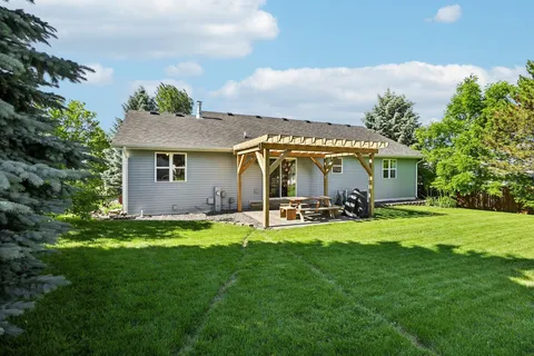 $400,000 | 606 Garfield Avenue, Evansville, WI 53536