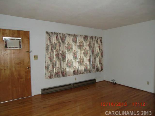 1893 Douglas Road Lancaster, SC 29720 - Photo 7 of 12 Gallery Image 7