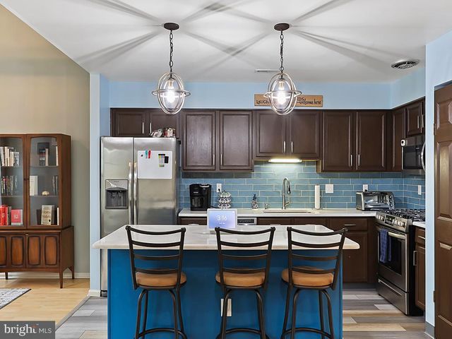 $390,000 | 304 Speaker Place, Unit 1903, Collegeville, PA 19426