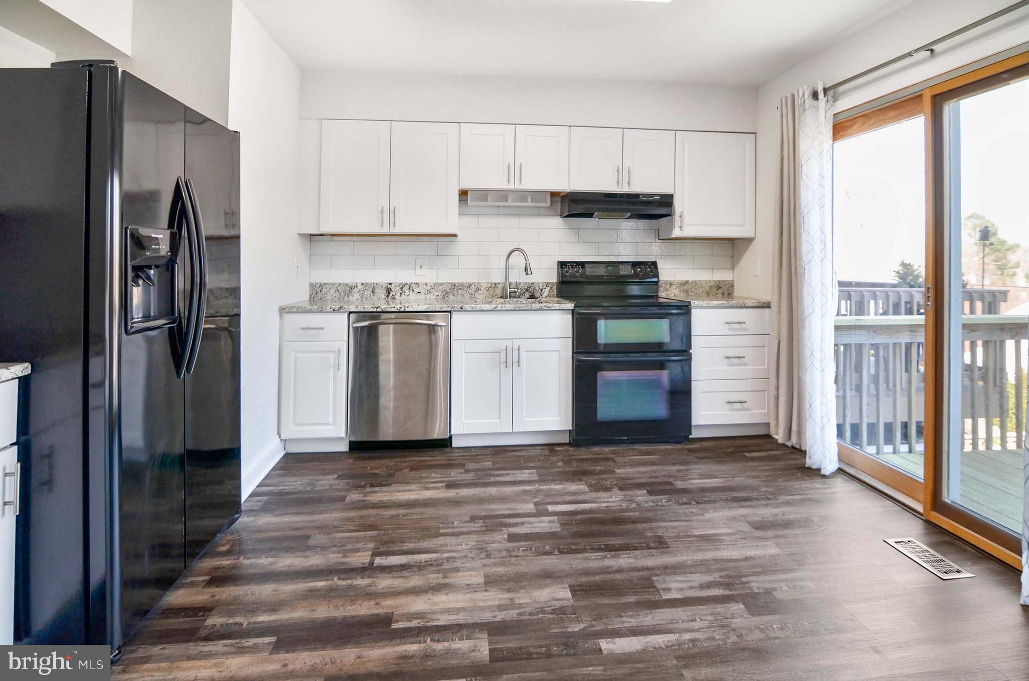9 Perryoak Place Nottingham, MD 21236 - Photo 8 of 26