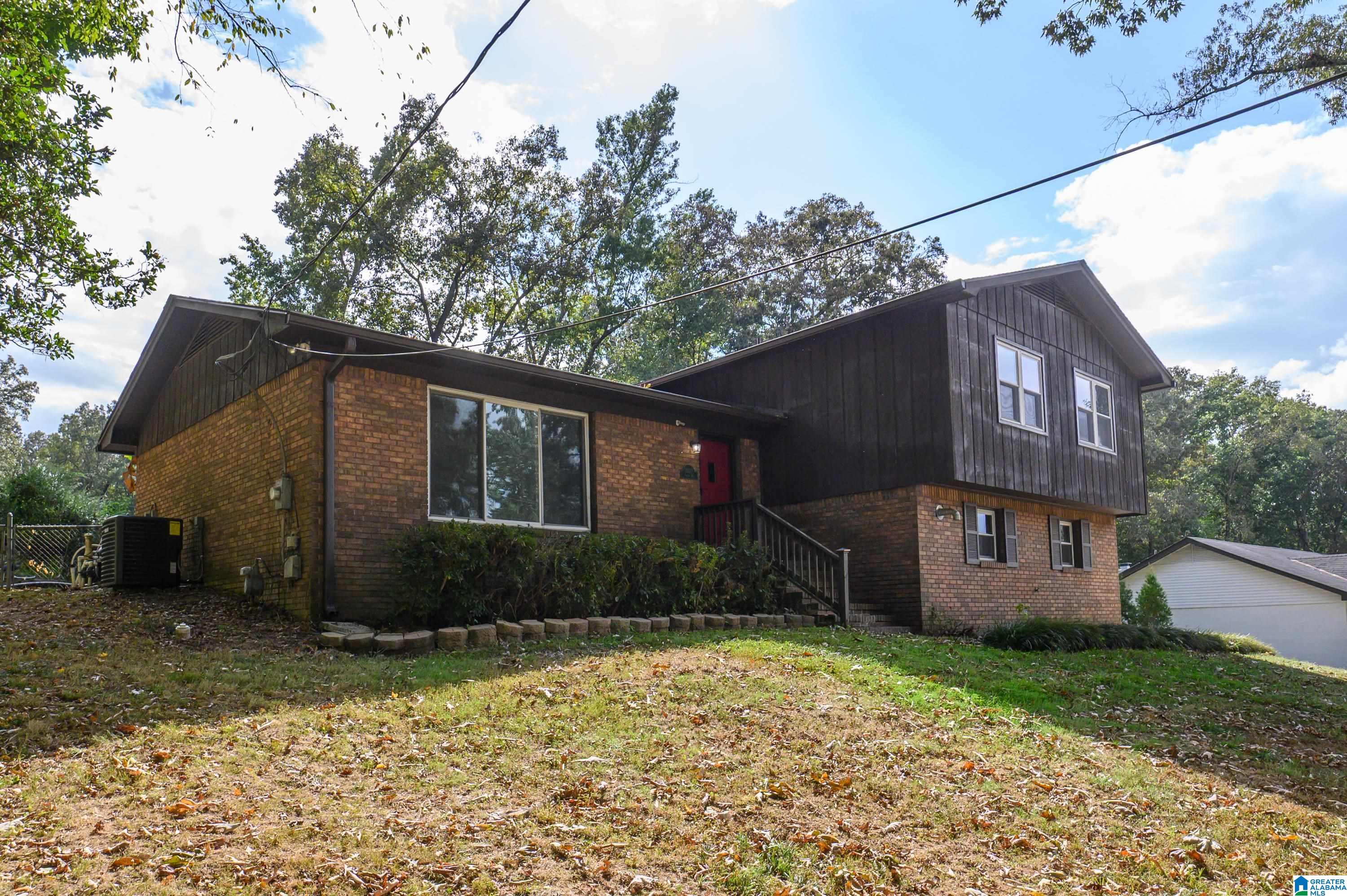 1807 Apache Way Alabaster, AL 35007 - Photo 2 of 51
