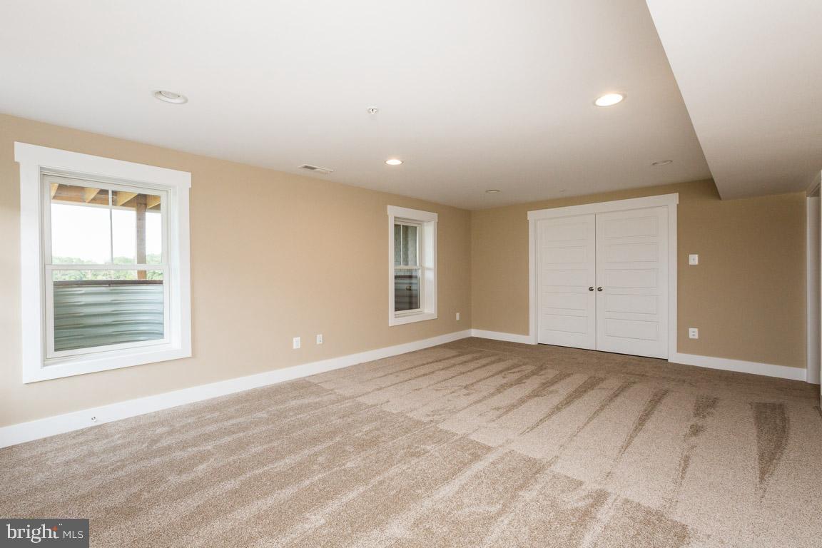 3838 Bullfrog Road Taneytown, MD 21787 - Photo 25 of 28 Large rec room.