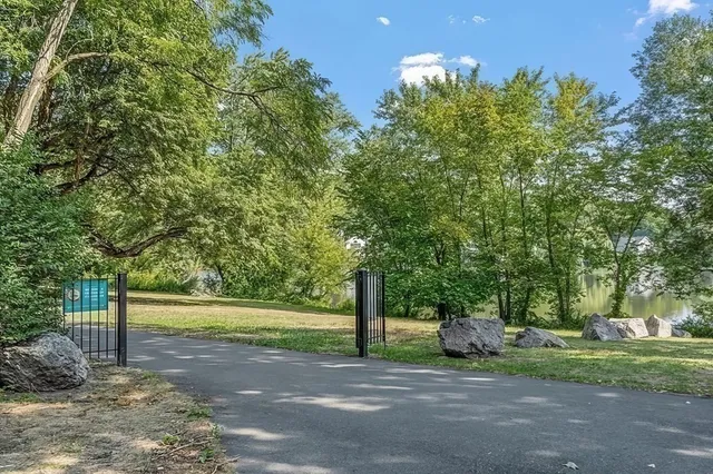 $3,150 | 141 Lake Shore Road, Unit 1, Boston, MA 02135