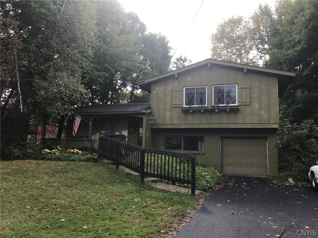 204 Blackberry Road Liverpool, NY 13090 - Photo 1 of 1 Gallery Image 1