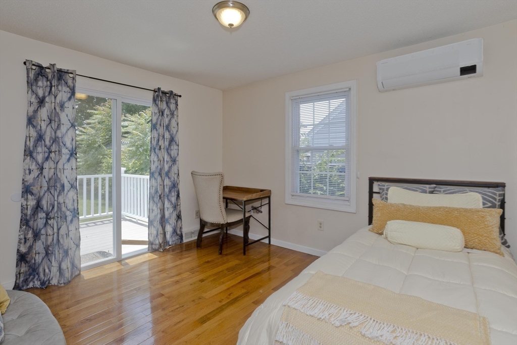 23 Mary Street Springfield, MA 01118 - Photo 16 of 36