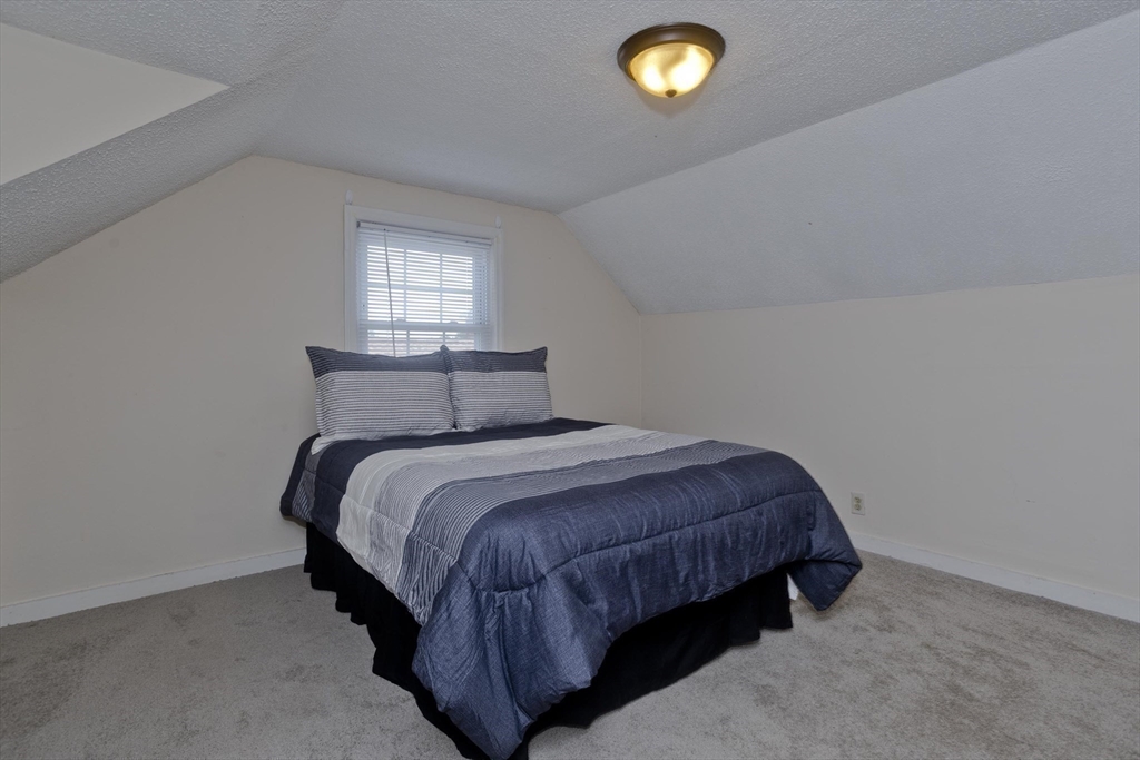 23 Mary Street Springfield, MA 01118 - Photo 26 of 36