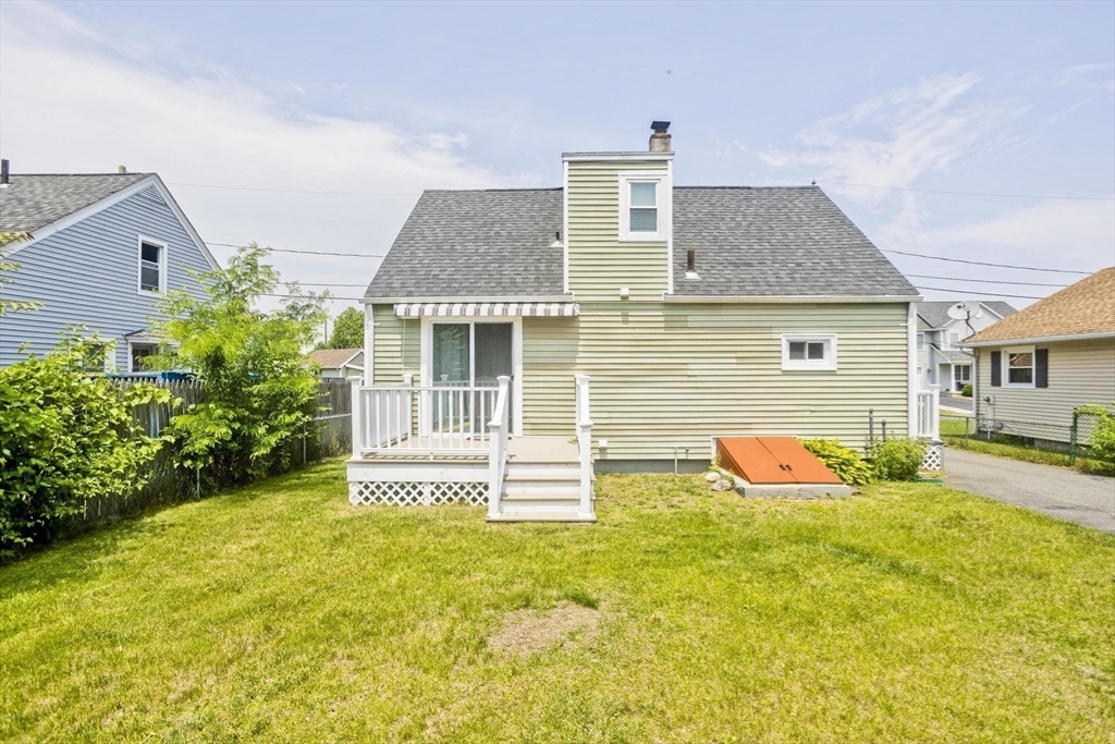 23 Mary Street Springfield, MA 01118 - Photo 31 of 36