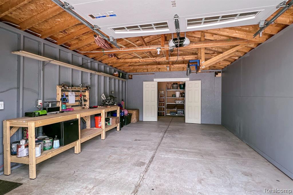 3335 Chester Road Royal Oak, MI 48073 - Photo 39 of 42