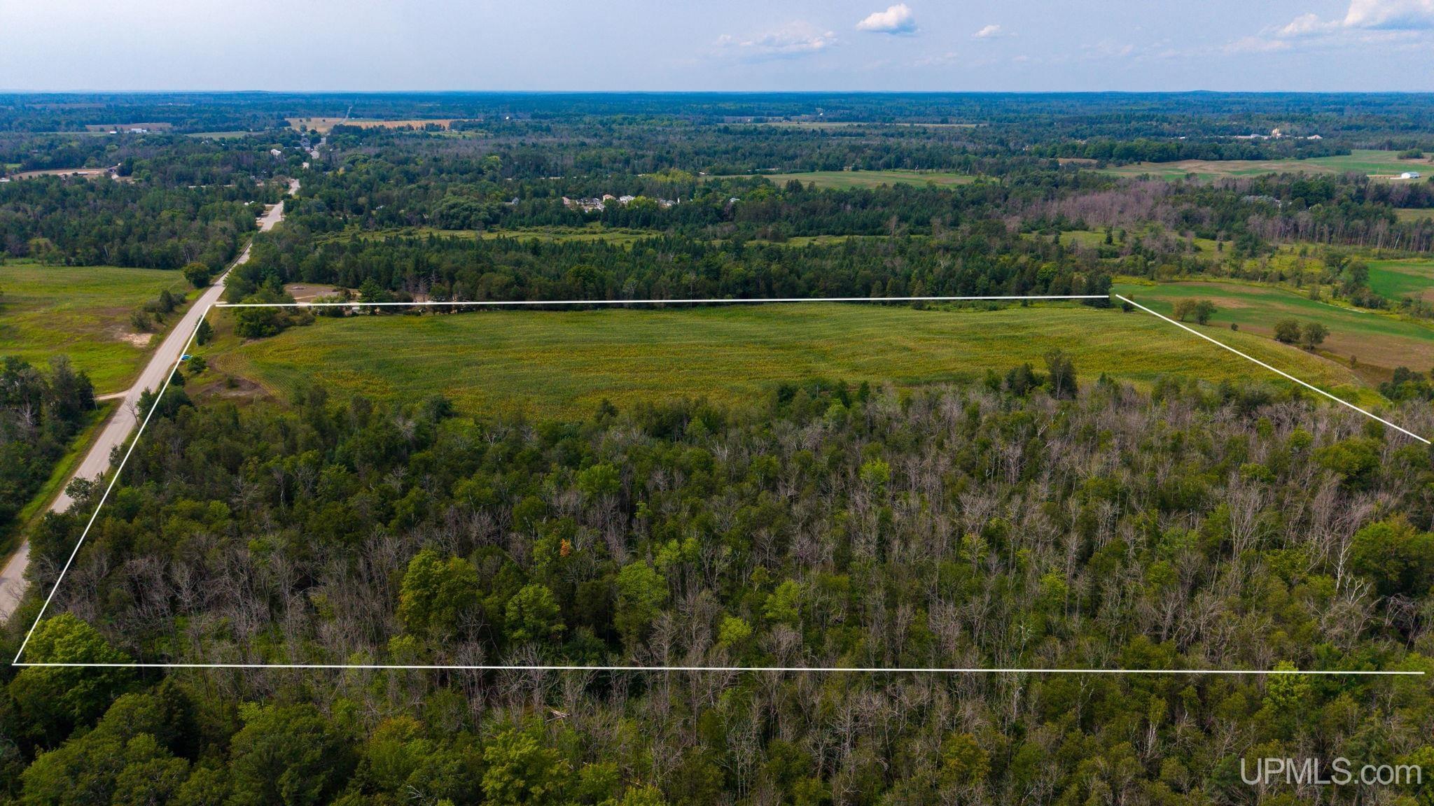 358 County Road, Unit 24 Daggett, MI 49821 - Photo 14 of 26 Gallery Image 14