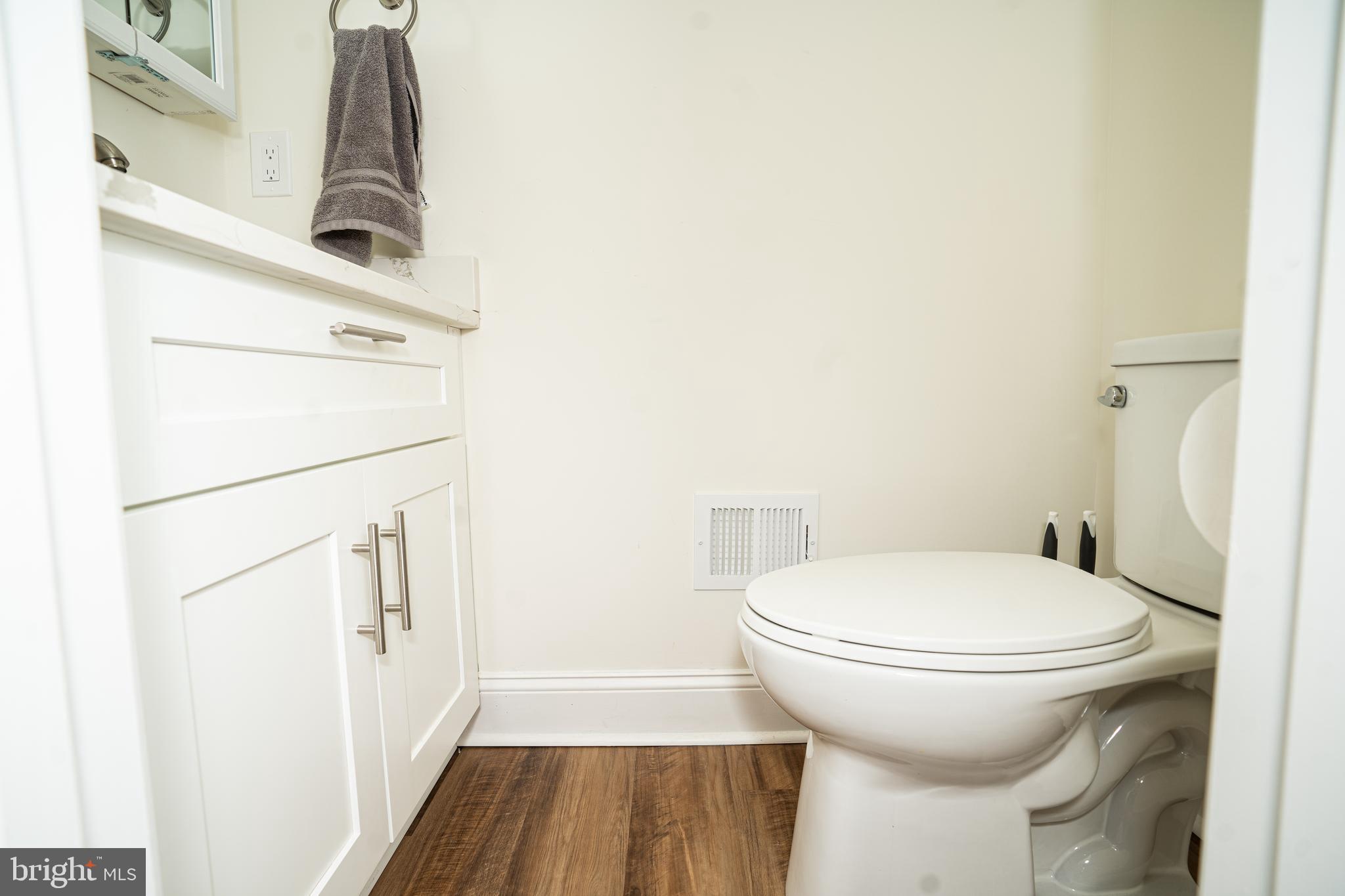 998 Calvary Road Churchville, MD 21028 - Photo 11 of 35 Half bath