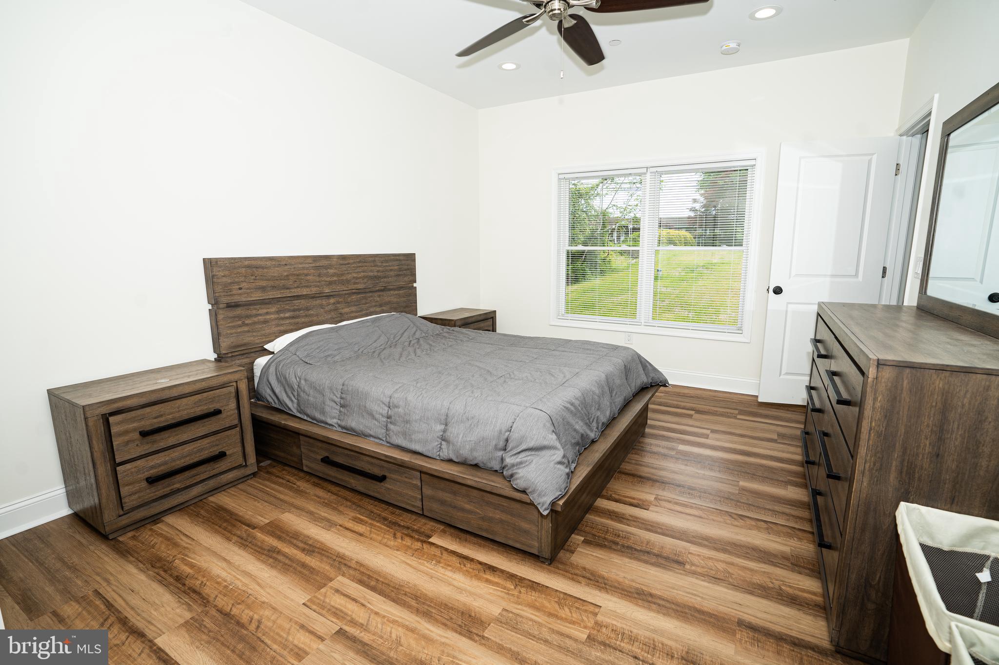 998 Calvary Road Churchville, MD 21028 - Photo 13 of 35 Primary Bedroom on the main floor