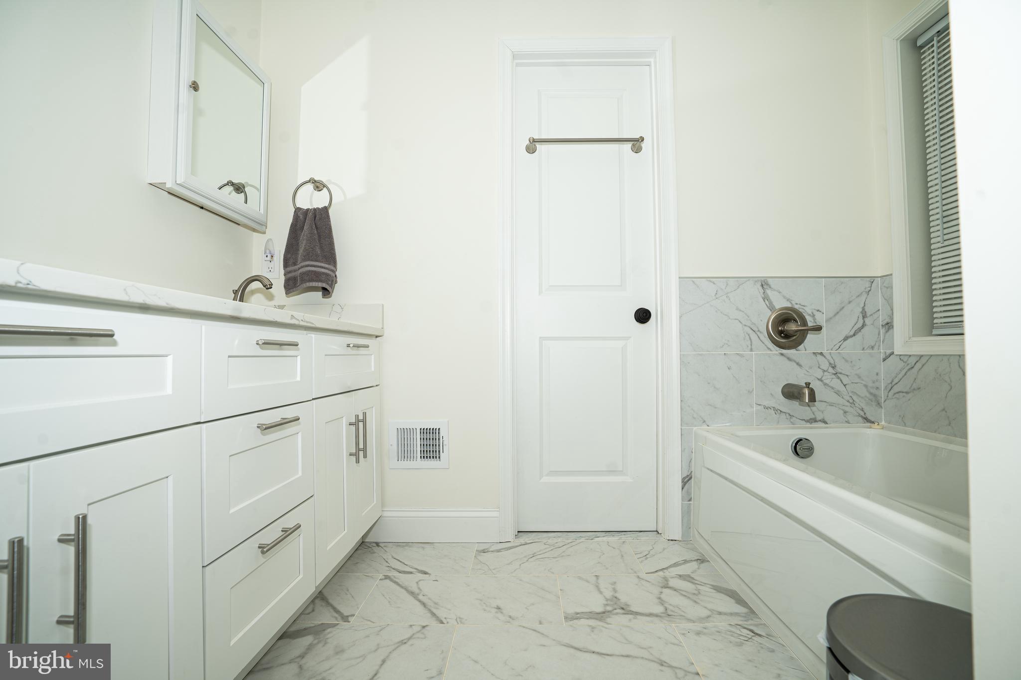 998 Calvary Road Churchville, MD 21028 - Photo 14 of 35 Primary Bathroom