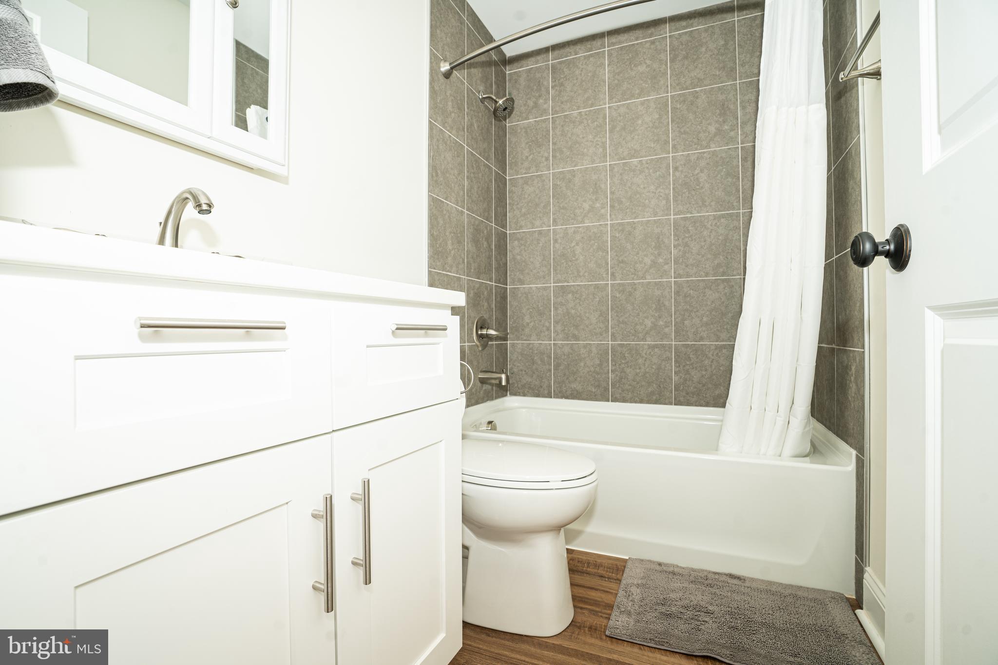 998 Calvary Road Churchville, MD 21028 - Photo 22 of 35 Hall Bathroom