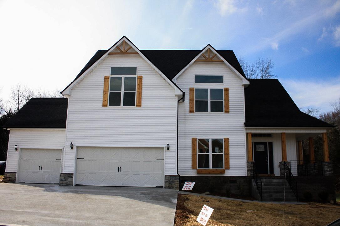 82 South Ridge Clarksville, TN 37043 - Photo 1 of 23 GORGEOUS! Exterior is just as beautiful and well done as the inside is!