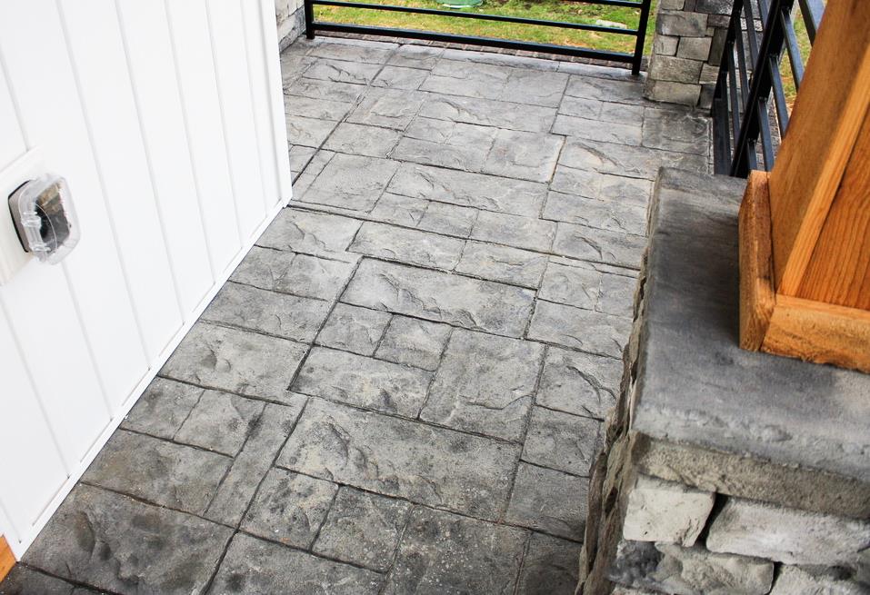 82 South Ridge Clarksville, TN 37043 - Photo 5 of 23 Imagine this being your porch!?