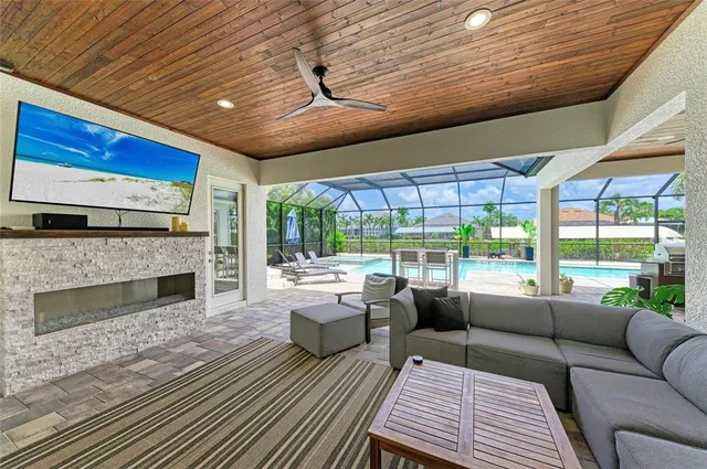 $2,199,000 | 544 Fore Drive, Bradenton, FL 34208