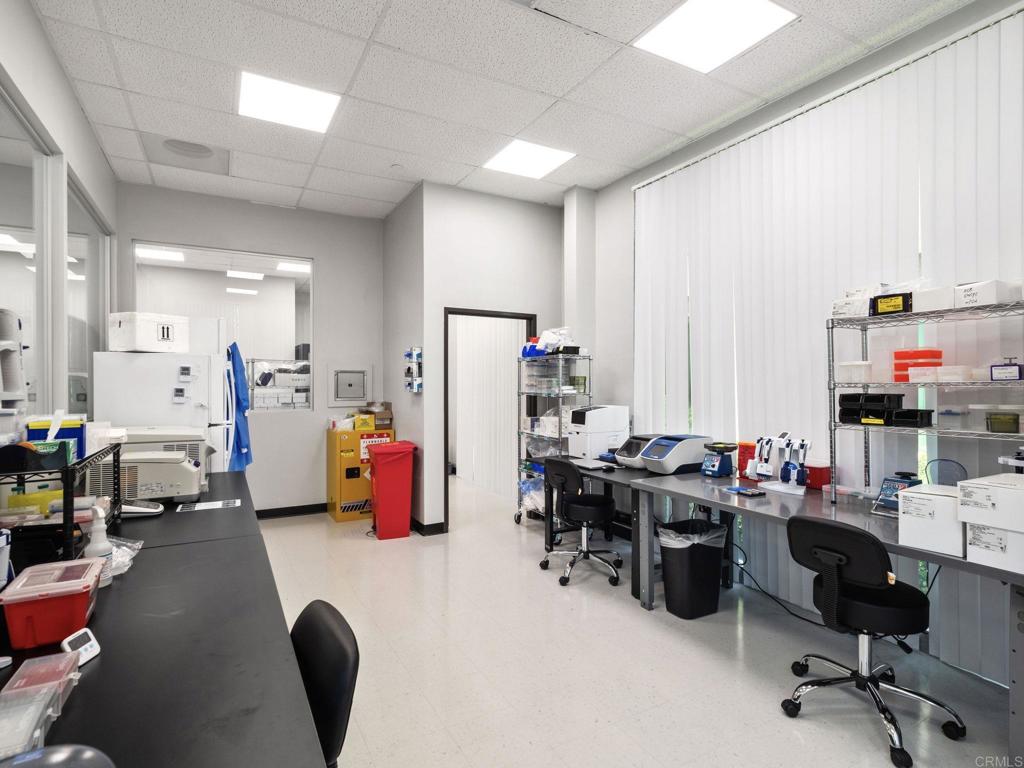 8945 Research Drive Irvine, CA 92618 - Photo 11 of 59 a room with furniture