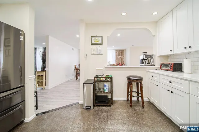 $799,000 | 1018 Palisade Avenue, Unit 7, Fort Lee, NJ 07024