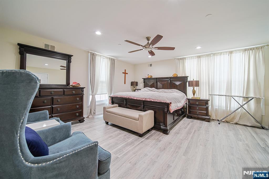 1018 Palisade Avenue, Unit 7 Fort Lee, NJ 07024 - Photo 30 of 42