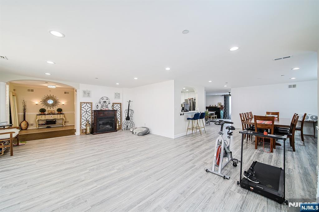 1018 Palisade Avenue, Unit 7 Fort Lee, NJ 07024 - Photo 3 of 42