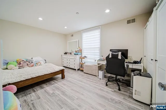 $799,000 | 1018 Palisade Avenue, Unit 7, Fort Lee, NJ 07024