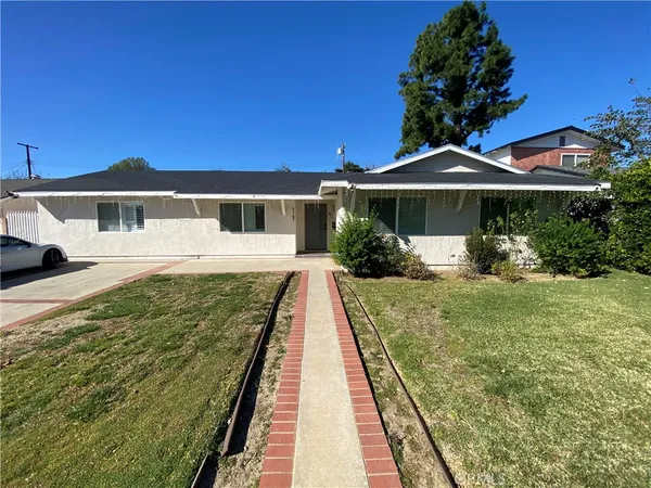 $4,750 | 9767 Comanche Avenue, Chatsworth, CA 91311