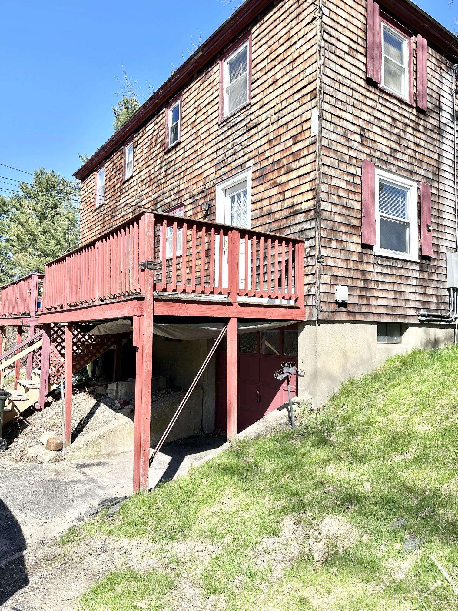 84 Mary Ann Road Manchester, NH 03104 - Photo 3 of 12